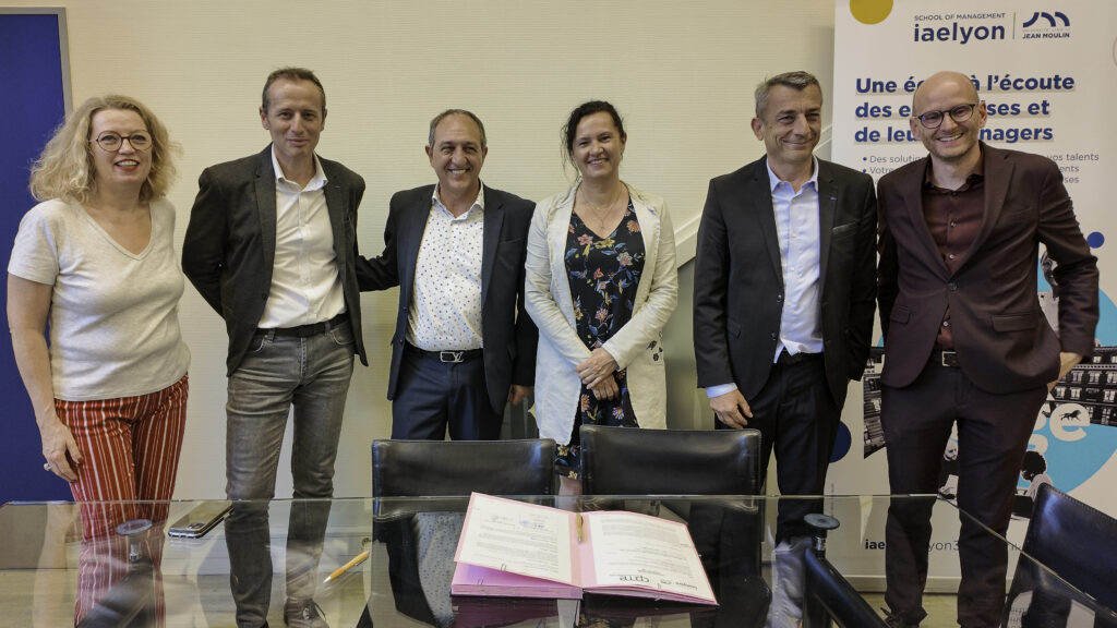 Signature d’un partenariat entre iaelyon School of Management et la CPME Auvergne-Rhône-Alpes