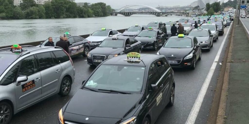 manifestation taxi lyon